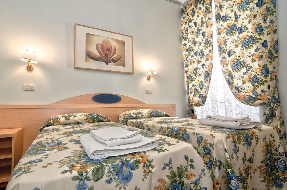 Piumith Guest House Rzym Zewnętrze zdjęcie